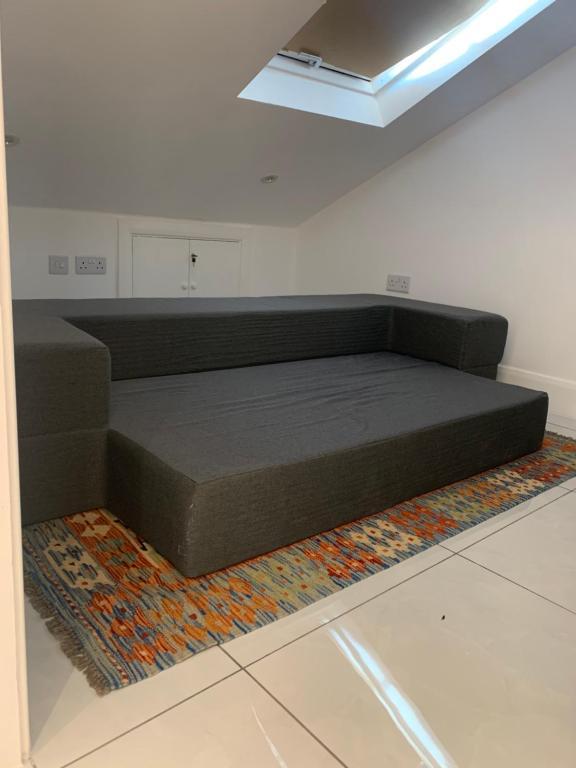 Air Conditioned Modern Double Bed Room With Private Attached Bathroom - Free Parking - Near London Heathrow Airport & Southall Broadway Εξωτερικό φωτογραφία